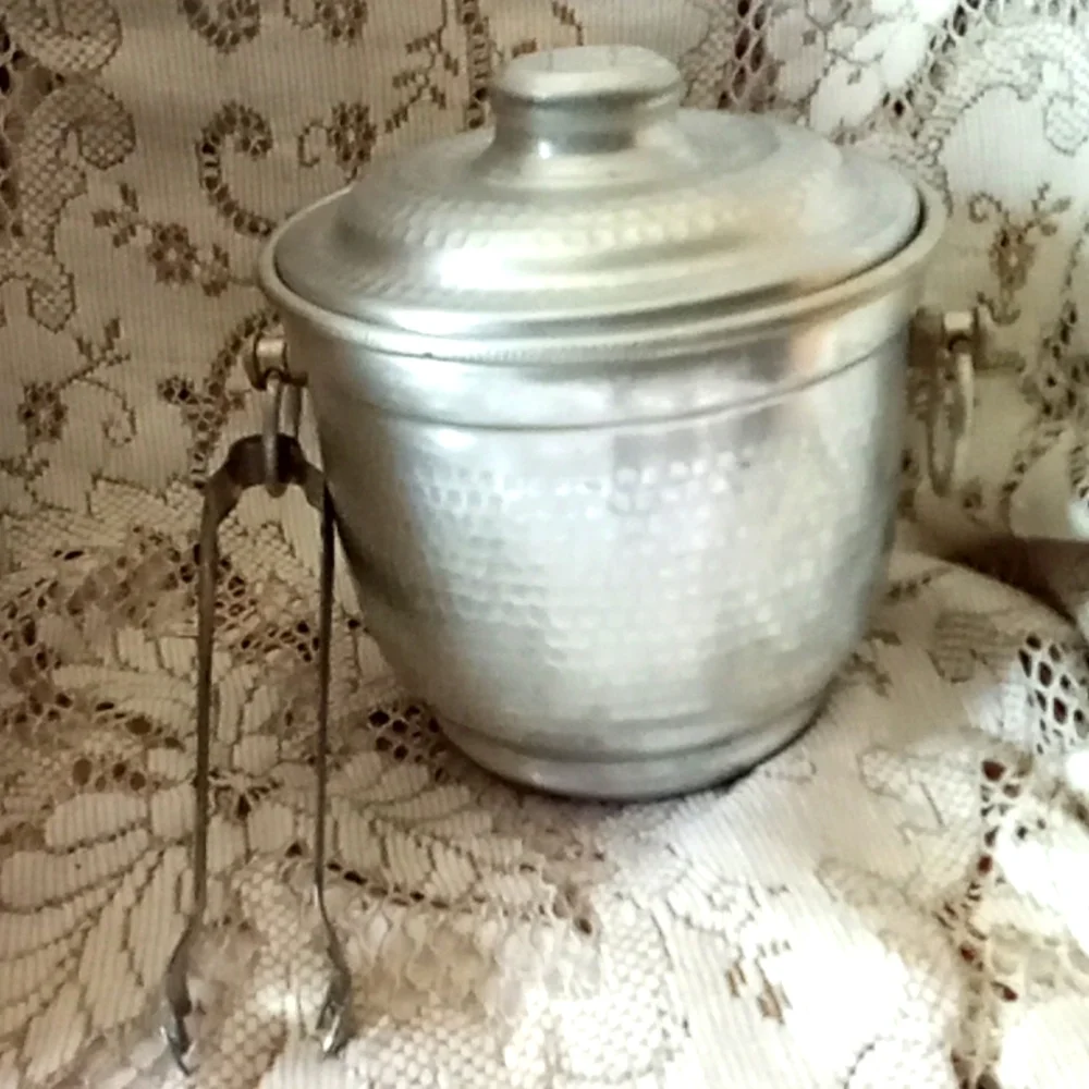 Vintage ice bucket made in Italy